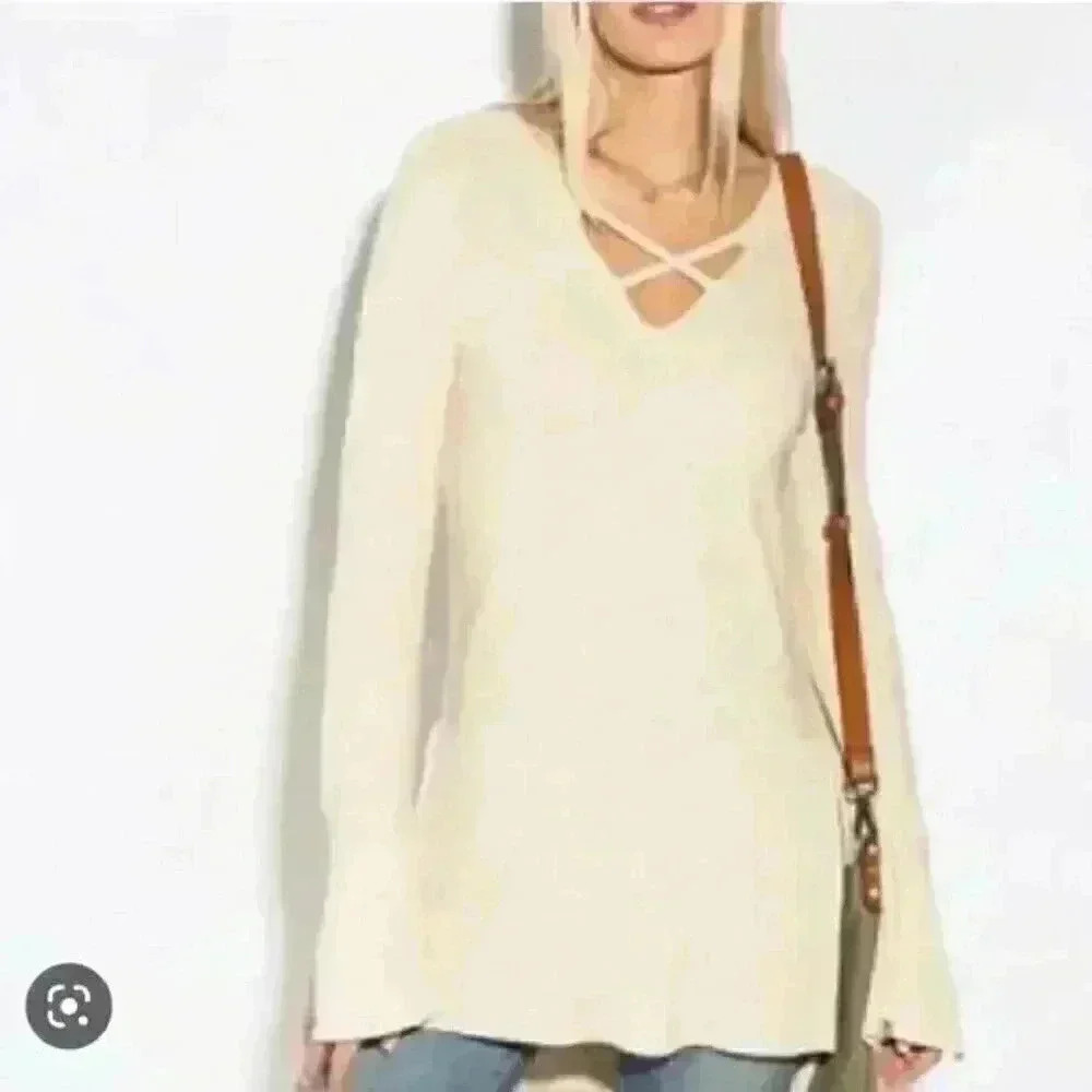 NWT Free People Women's Large Crisscross V-Neck Long Sleeve Tunic Sweater Cream - Picture 2 of 16